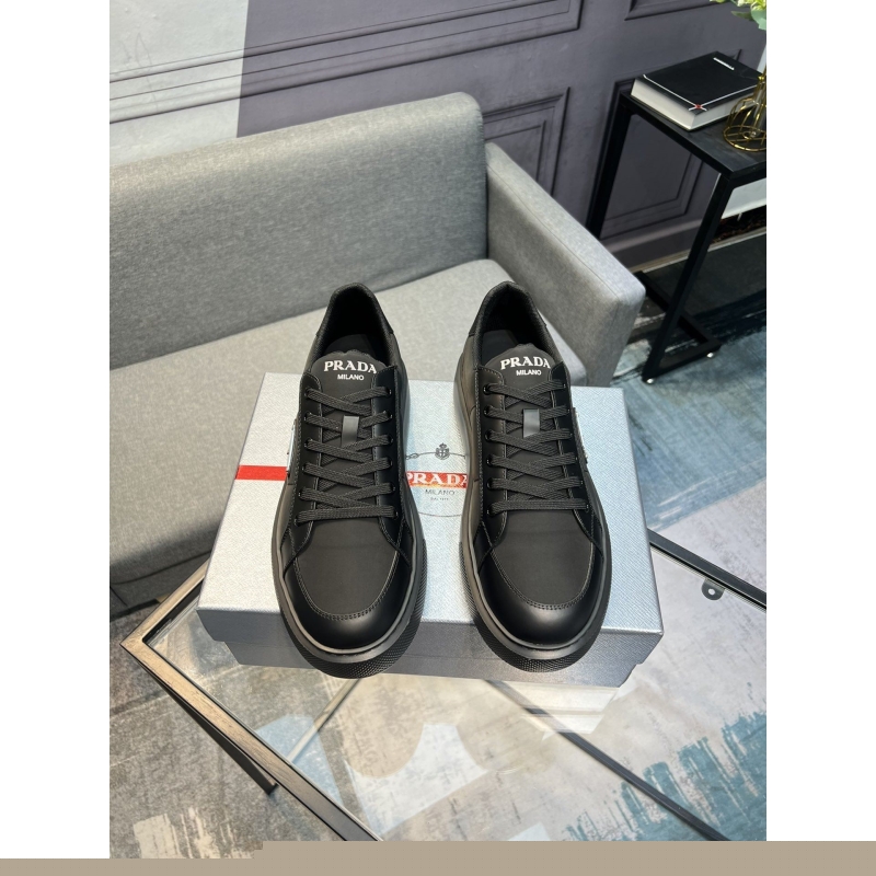 Pra*a casual shoes
